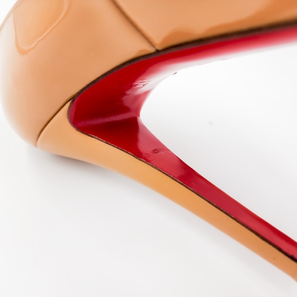 Christian Louboutin Camel Beige Patent Leather  Peep Toe Pumps Heels EU 37.5 - Picture 7 of 11